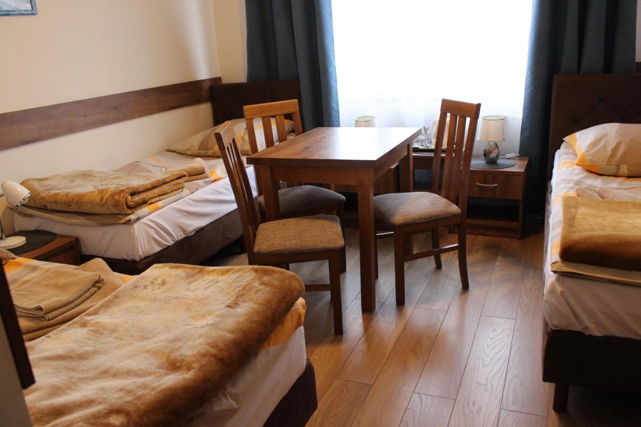 Apartamento Dom Pielgrzyma Stary Toruń Exterior foto