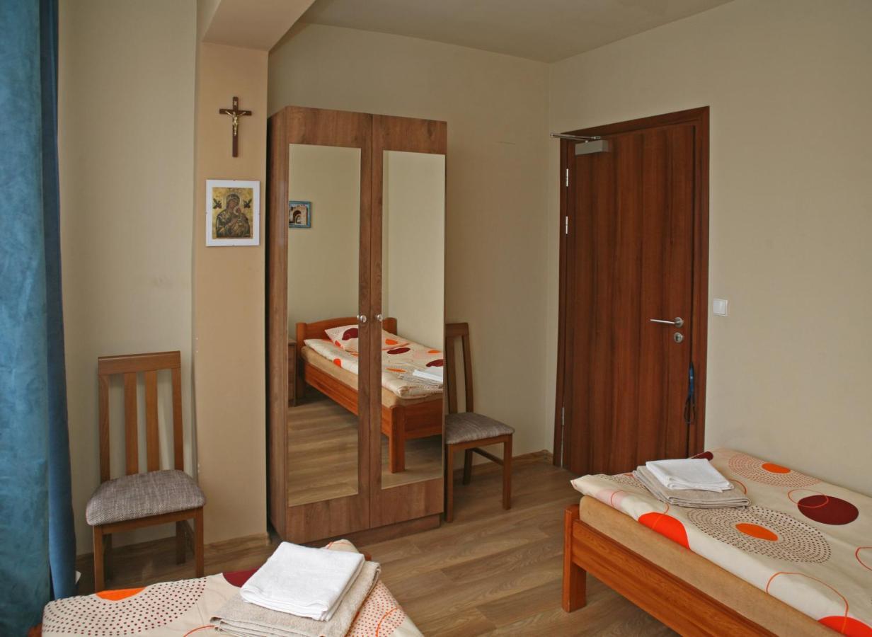 Apartamento Dom Pielgrzyma Stary Toruń Exterior foto
